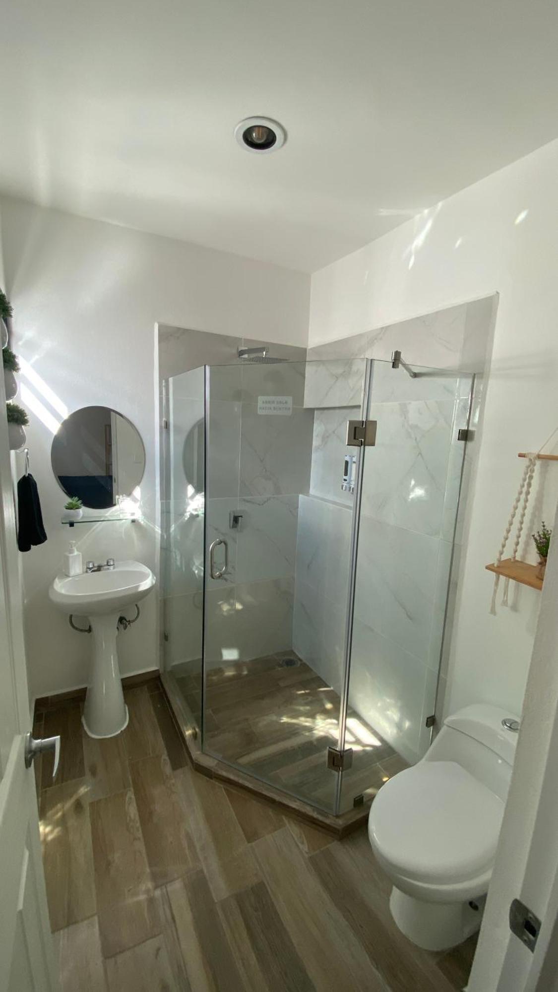 Casa Mazatlán, alberca, baño y clima en cada habitacion Exterior foto